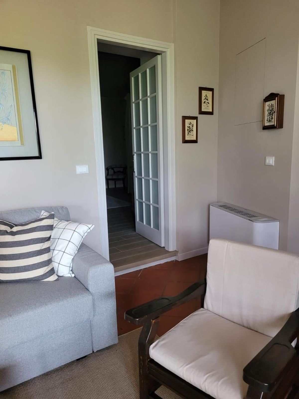 Villa Caterina Country Apartment Bedizzole Bagian luar foto